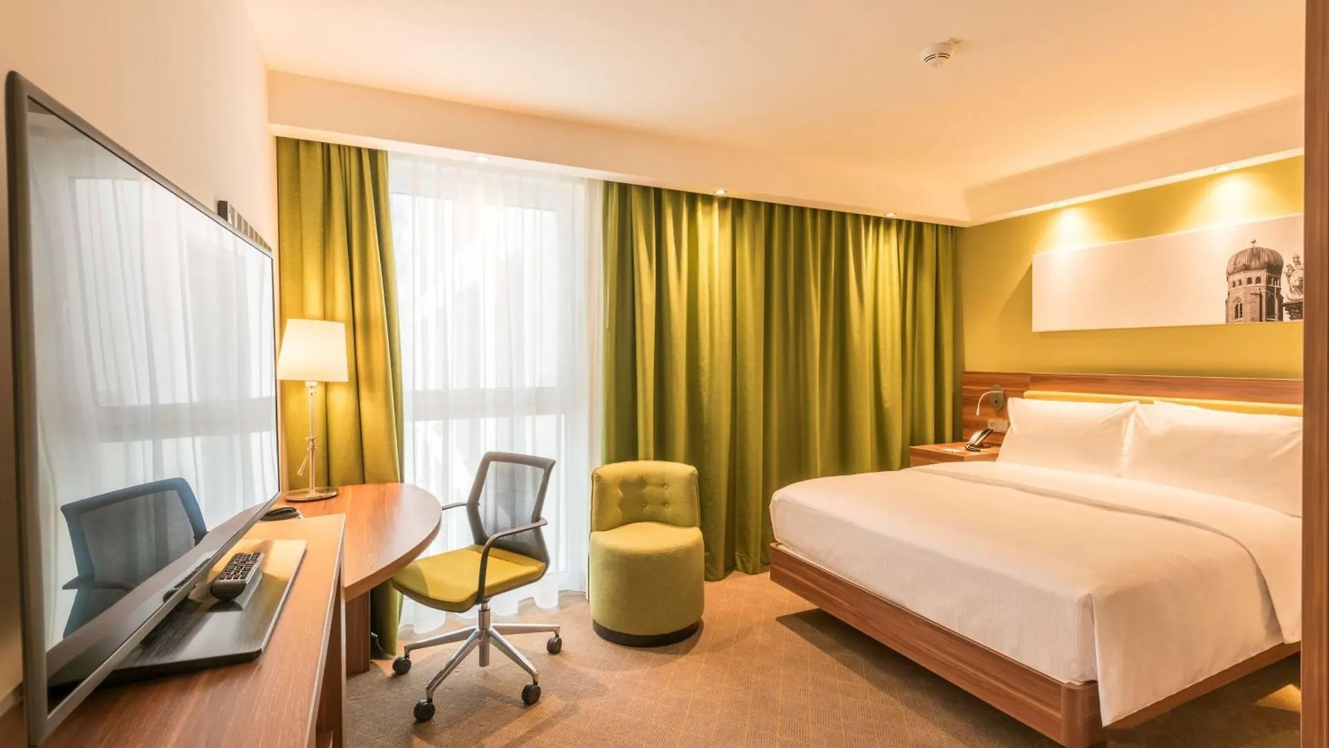 Hotel Hampton By Hilton Munich City West